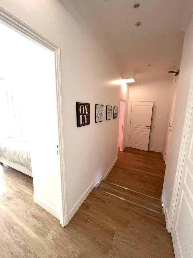 Large Haussmanian Appartment In The Heart Of Nice Exteriör bild