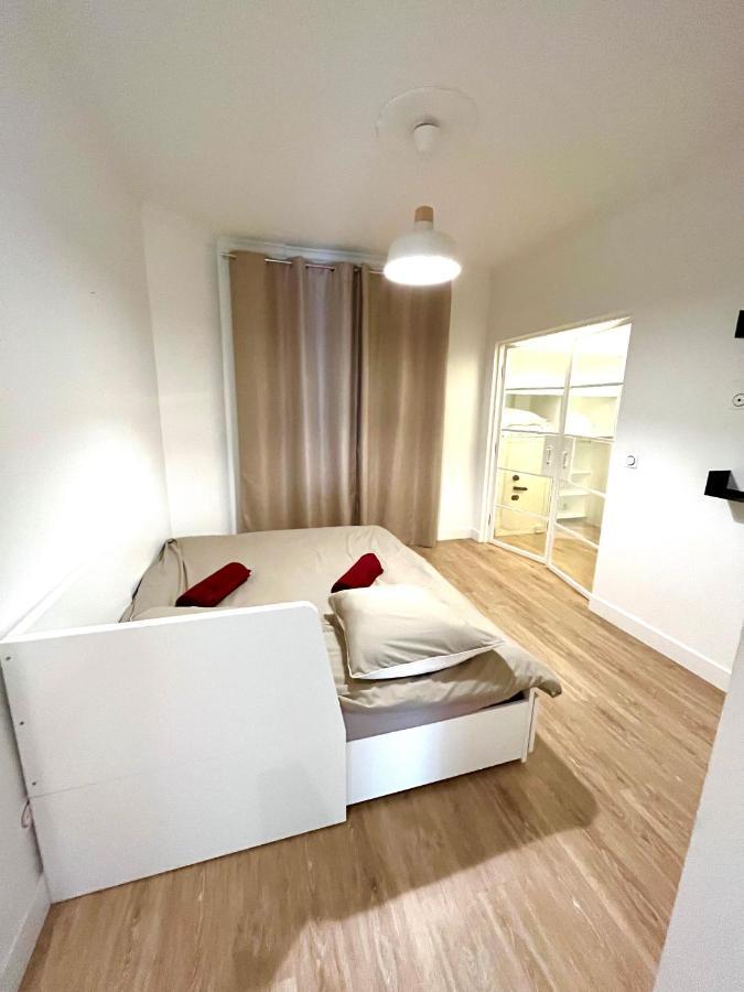 Large Haussmanian Appartment In The Heart Of Nice Exteriör bild